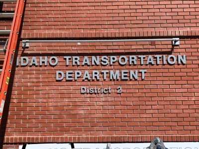 Exterior Signs Photo